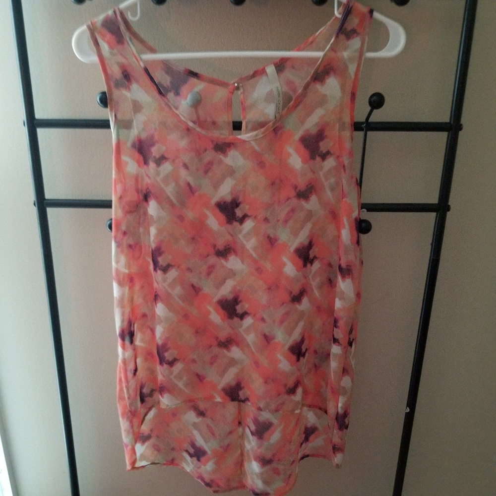 Multicolored top